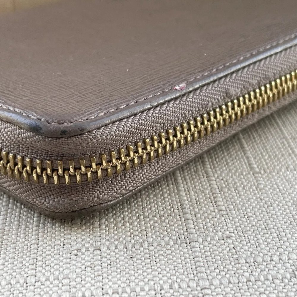 Furla Women Wristlet Genuine Leather Beige Wallet Card Holder Purse - Picture 5 of 12